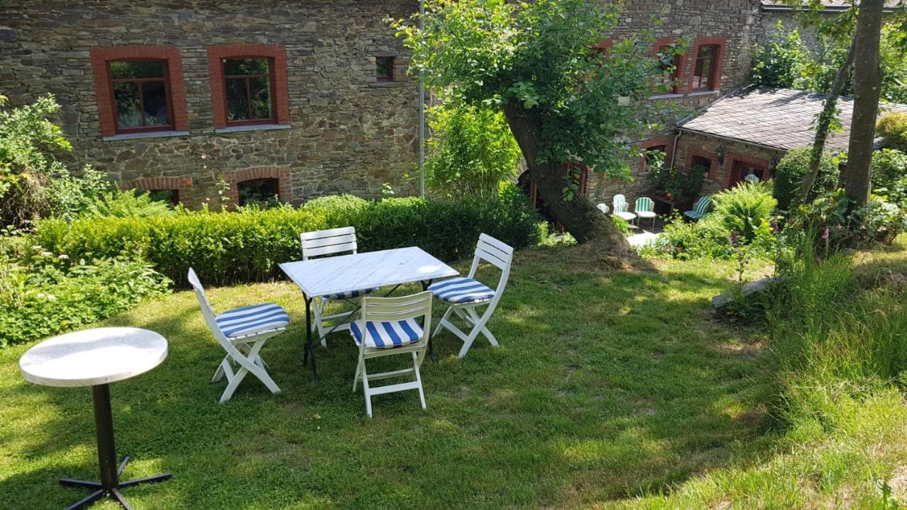 Dri Les Courtils Villa Ла Рош ан Арден Екстериор снимка